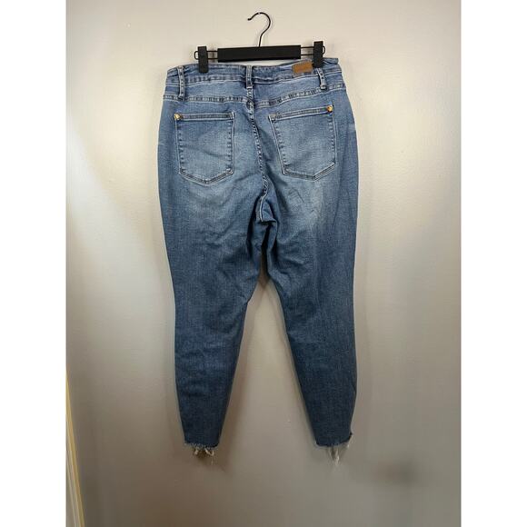 Judy Blue Denim Womens Straight Leg Relaxed Fit Jeans Size 14W - Picture 3 of 7